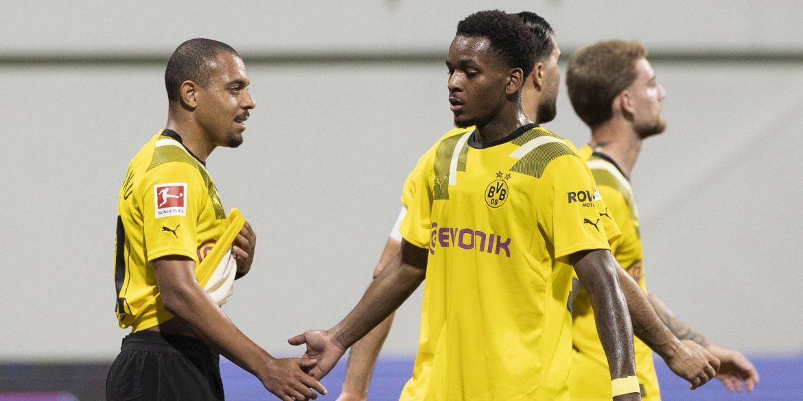 Transfergerüchte: BVB-Transferflop darf wieder gehen – kommt ein Spielmacher aus Italien?